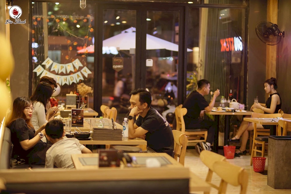 Though compact, Biu Steak offers a cozy, intimate feel with minimalist design